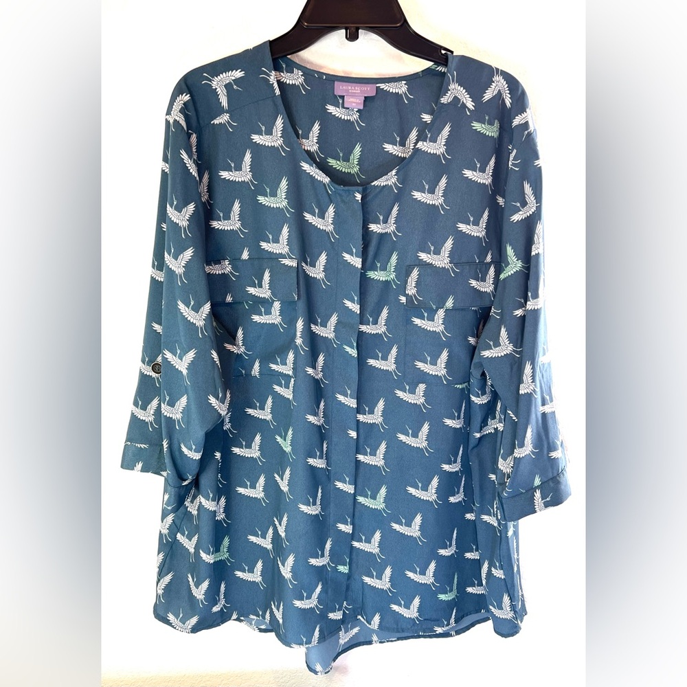 Laura Scott Teal Top with Crane Pattern
